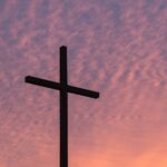 Przez krzyż idzie się do zmartwychwstania