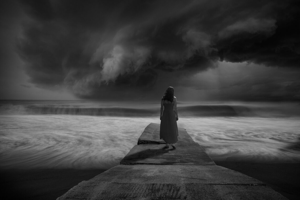 Zwraca uwagę na konieczność poniesienia trudu