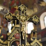cytat na dziś - "Są liczne krzyże: z brylantów, pereł, szmaragdów, emalii, kości słoniowej... również z drewna, jak krzyż naszego Pana. Wszystkie zasługują na jednakową cześć, ponieważ krzyż mówi nam o ofierze Boga, który stał się Człowiekiem". św. J. Escriva "Bruzda" 373